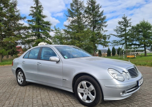 Mercedes-Benz Klasa E cena 31300 przebieg: 284000, rok produkcji 2006 z Świdnik małe 121